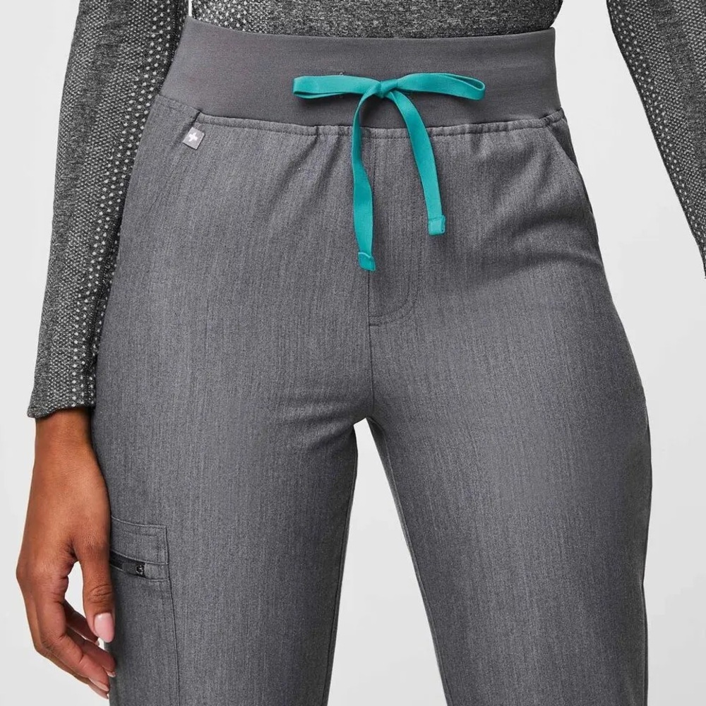 High Waisted Zamora Jogger Scrub Pants - Picture 11 of 11
